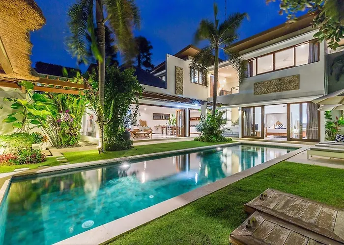 3br With Ac Living & 12m Pool * Seminyak